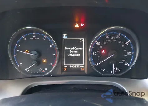 2018 Toyota Rav4 Limited from USA, damaged, VIN JTMDFREVXJD228123